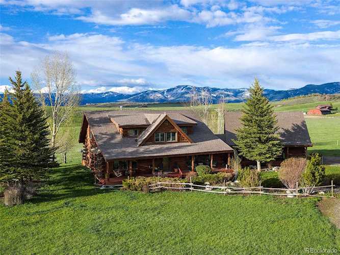 29600 Chokecherry Ln Oak Creek, CO 80467