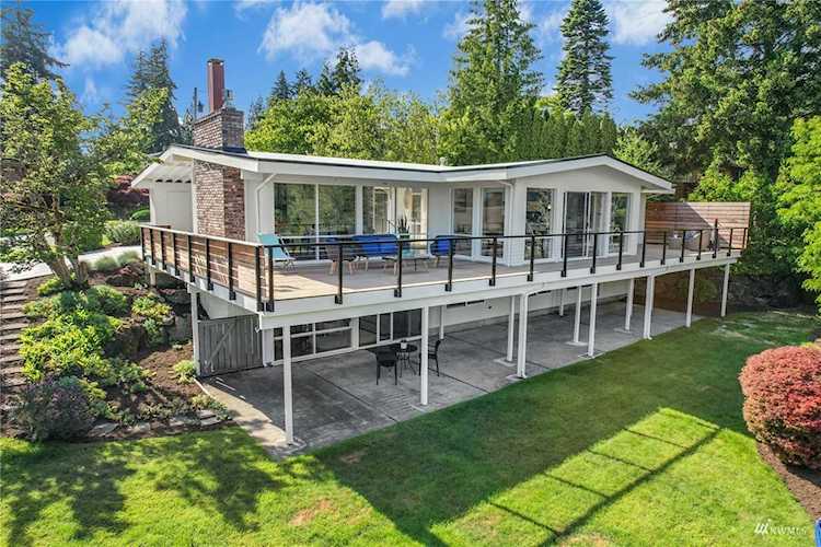 356 167th Ave NE Bellevue, WA 98008