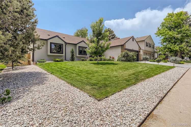 5328 E Costilla Dr Centennial, CO 80122