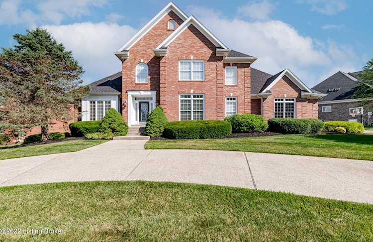 3206 Crestbrook Ct Prospect, KY 40059