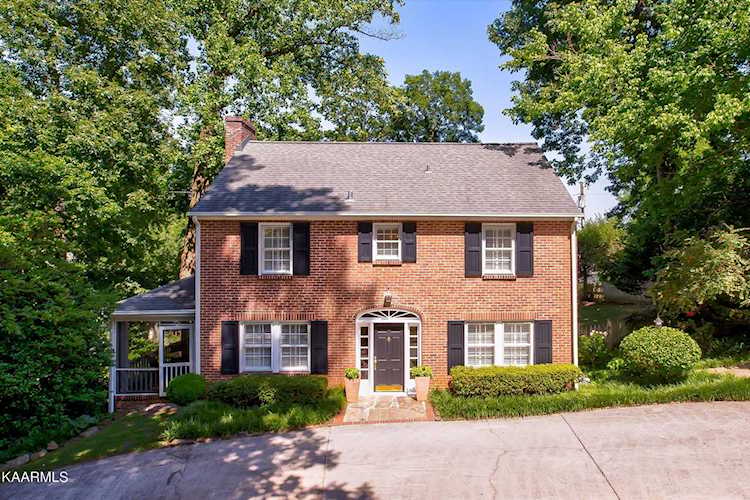 700 Forest Hills Blvd Knoxville, TN 37919