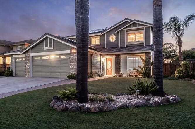 337 La Vela Ct Morgan Hill, CA 95037