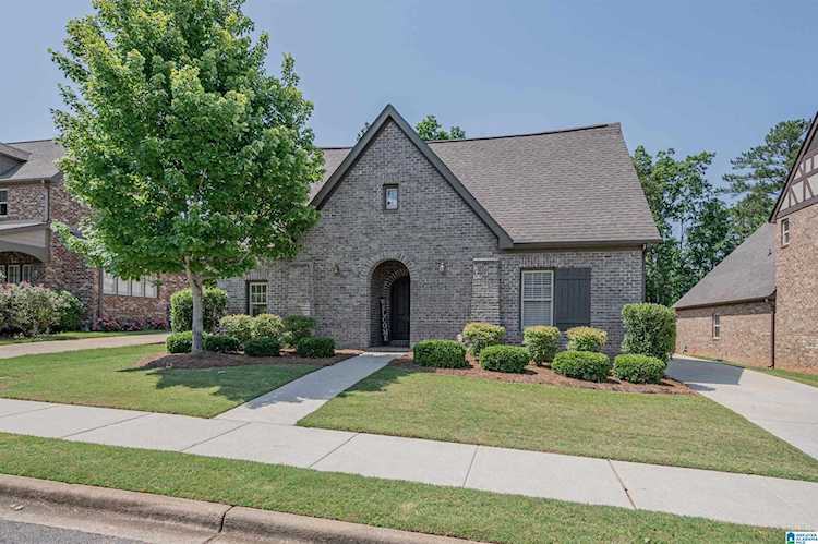1593 James Hill Cove Hoover, AL 35226
