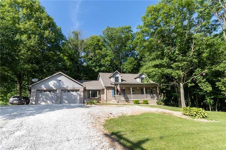 142 Lincoln Hills Coatesville, IN 46121