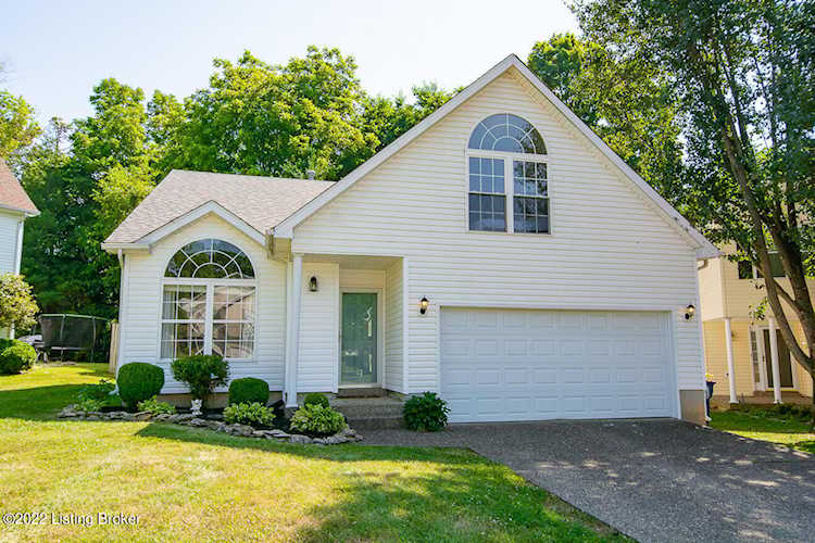 4201 Cedar View Ct Louisville, KY 40299
