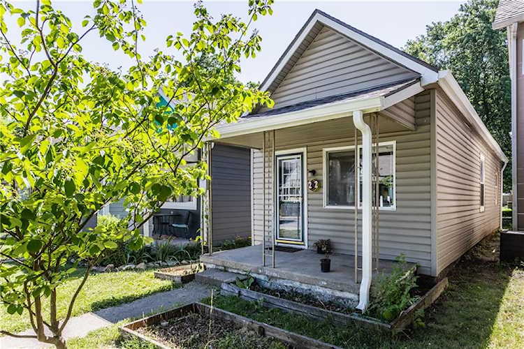 1202 Laurel St Indianapolis, IN 46203