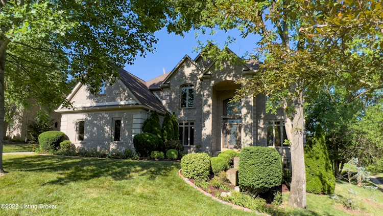1503 Bellingham Ct Louisville, KY 40245