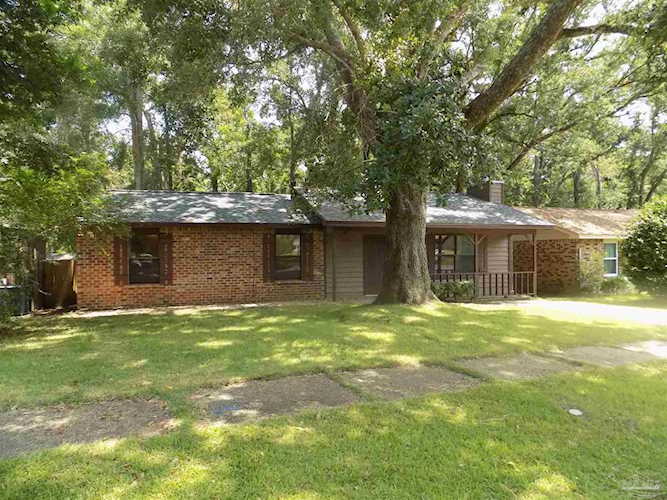 760 Brook Meadow Ln Pensacola, FL 32514