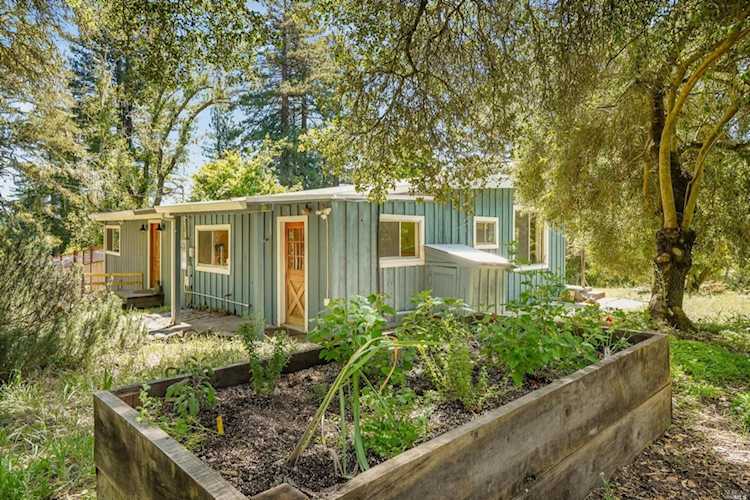 17197 Fitzpatrick Lane Occidental, CA 95465