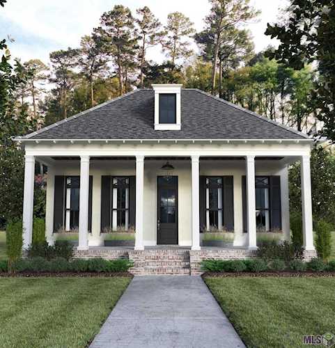1824 Dauphine St Baton Rouge, LA 70808