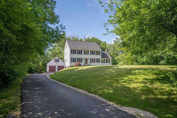 1 Betsy Lane Littleton, MA 01460
