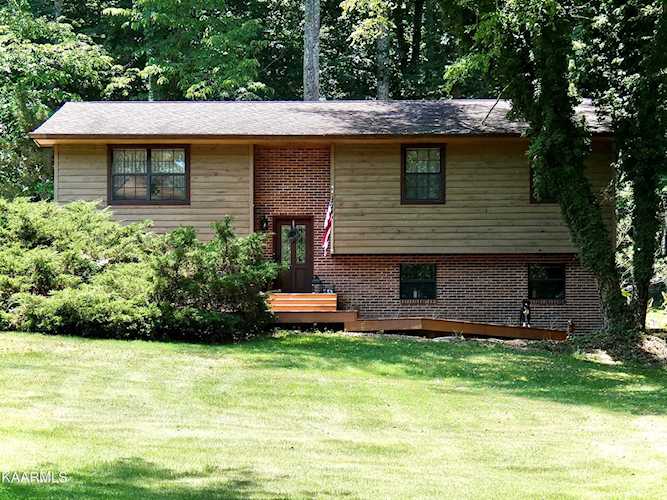 9833 Mcelhaney Ln Corryton, TN 37721