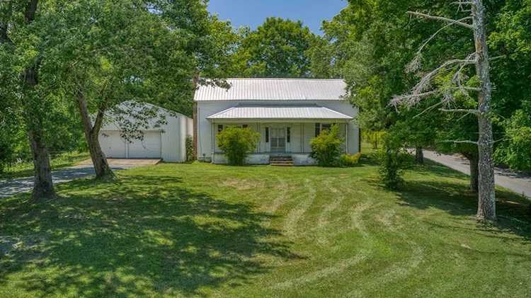 168 Randolph Hill Rd Ardmore, TN 38449