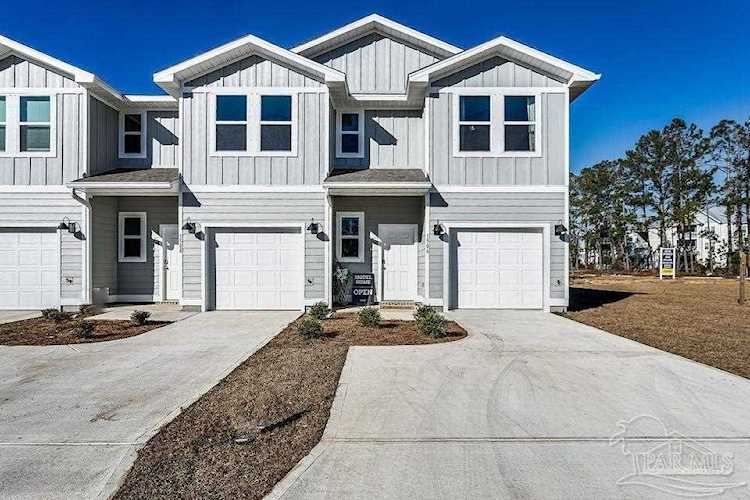 1638 Iroquois Ct Pensacola, FL 32534