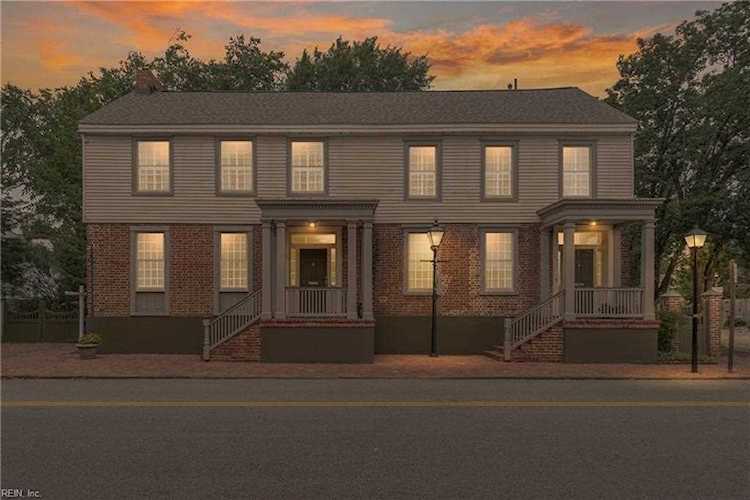 218 London St Portsmouth, VA 23704