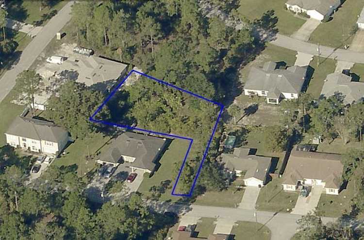 24 Whetstone Ln Palm Coast, FL 32164