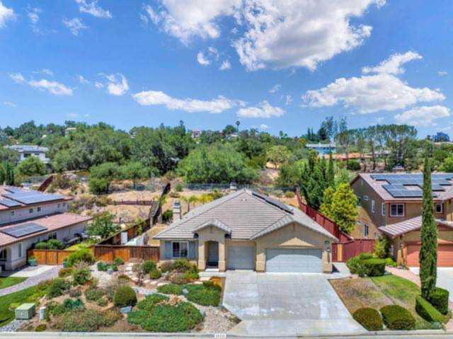 28232 Meadow Glen Way W Escondido, CA 92026