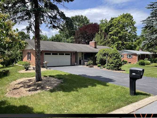 1231 Edward Street State College, PA 16801 | home for sale | KBB Photo 1