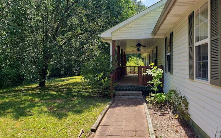 2728 Highway 2 Blue Ridge, GA 30513