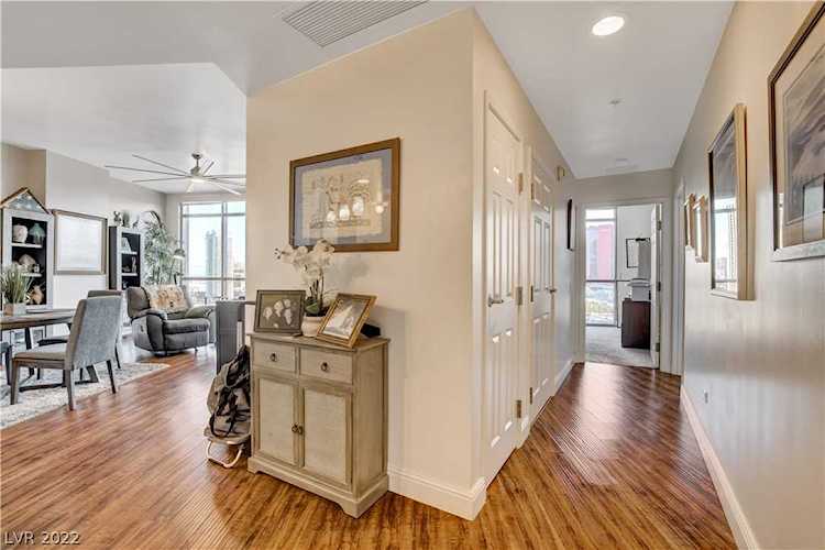 200 W Sahara Ave #1804 Las Vegas, NV 89102
