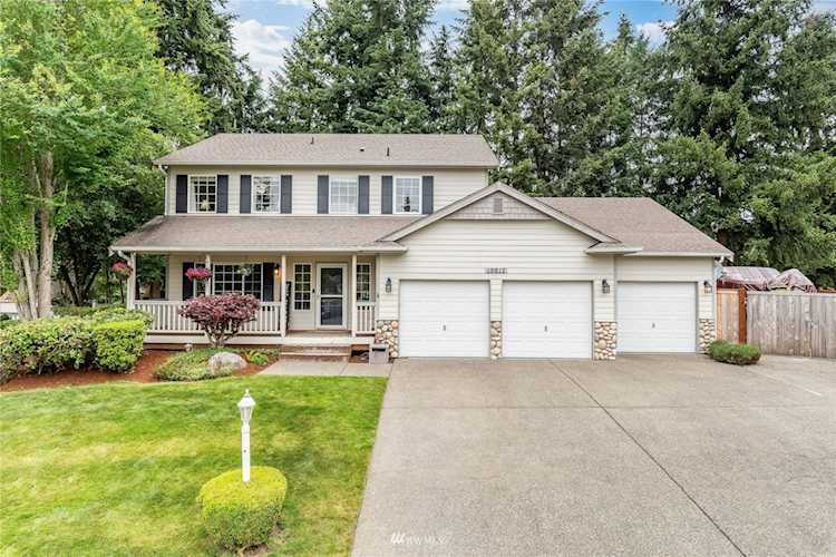 10817 213th St E Graham, WA 98338 | MLS® 1955939 Photo 1