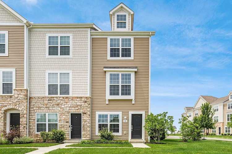 301 Laurel Creek Street Pickerington, OH 43147