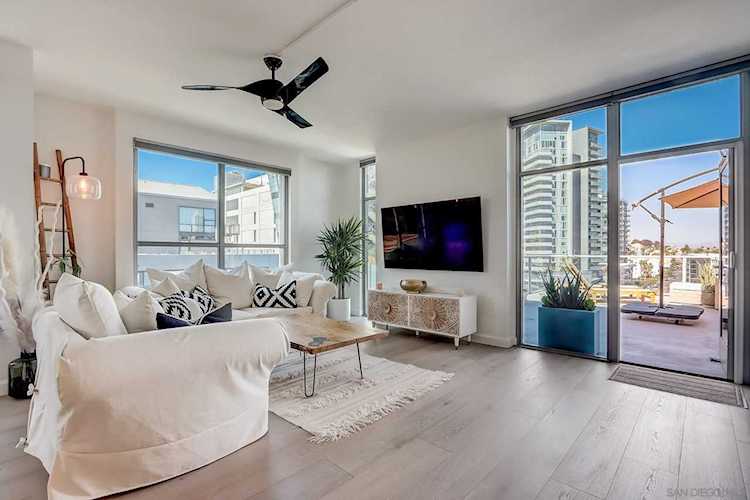 253 10Th Ave #833 San Diego, CA 92101