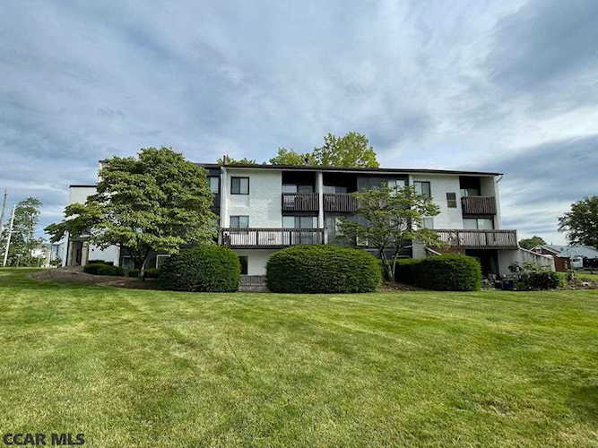 808 Stratford Drive State College, PA 16801 | condo for sale | KBB Photo 1