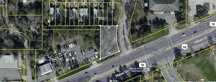 Mahan Dr Tallahassee, FL 32308 in Chateau Lafayette Photo 1
