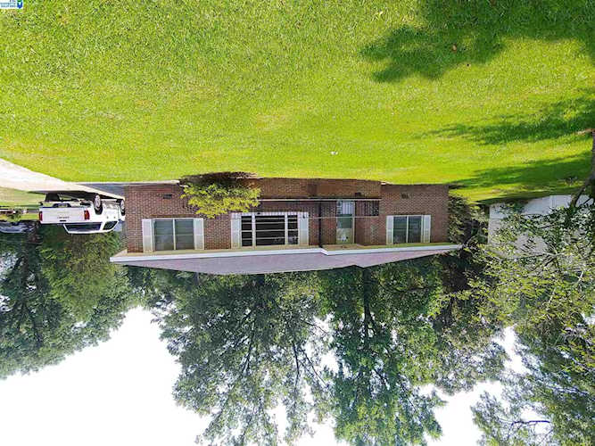 1305 Fairmont Road Sylacauga, AL 35150 | MLS 1325014 Photo 1