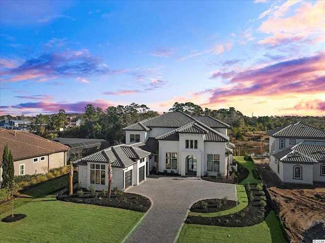 9529 Bellasera Circle Myrtle Beach, SC 29579