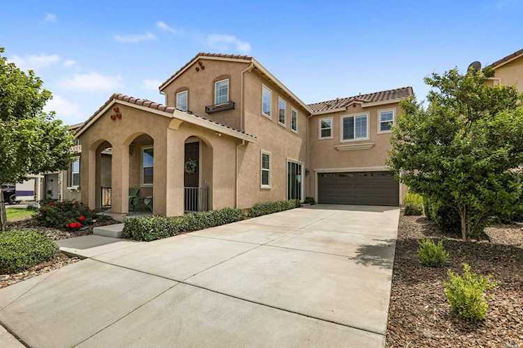 7013 Sitka Court Vacaville, CA 95687