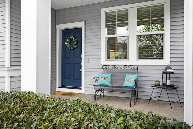 2207 162nd Avenue Ct E Lake Tapps, WA 98391