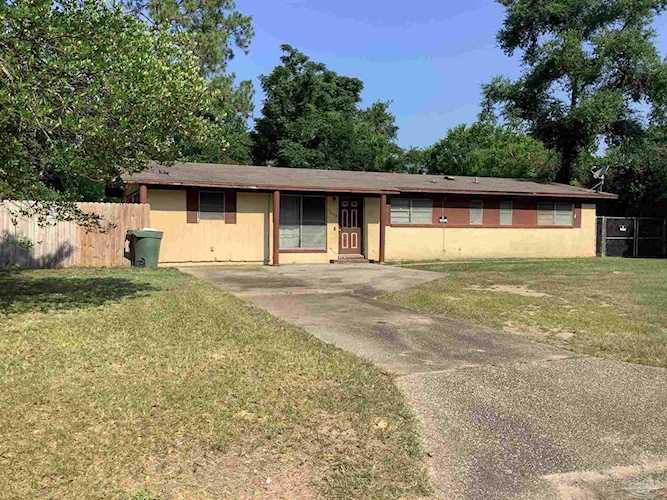1003 Edison Dr Pensacola, FL 32505