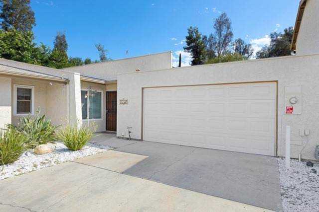9082 Calle Lucia Lakeside, CA 92040