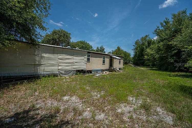 15820 Wilson Parrish Rd Umatilla, FL 32784