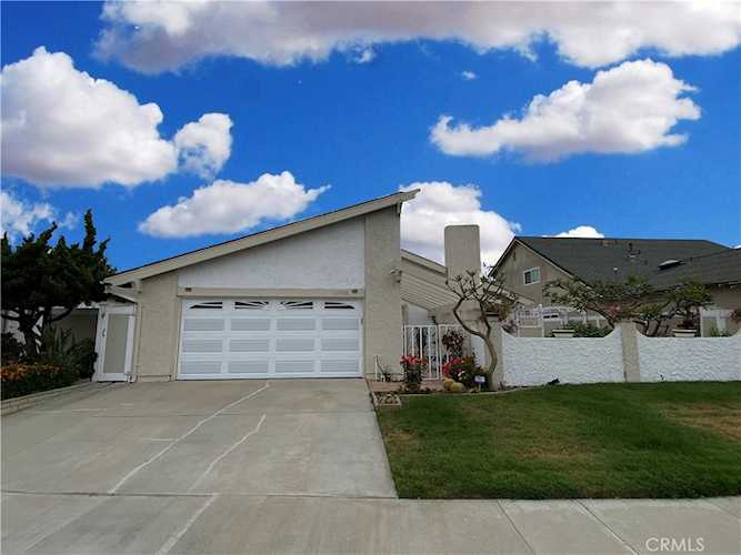 11590 Cozumel St Cypress, CA 90630