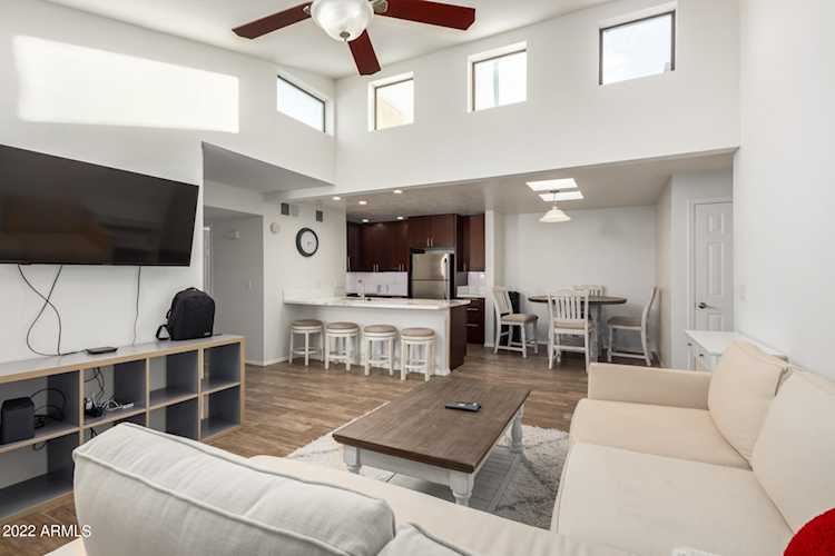 2935 N 68th Street #207 Scottsdale, AZ 85251