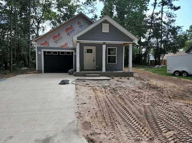 2400 Pennlyn Dr Tallahassee, FL 32308 in Tallahassee Highlands Photo 1