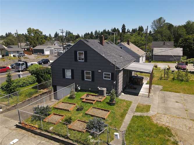 2620 S 56th St Tacoma, WA 98409