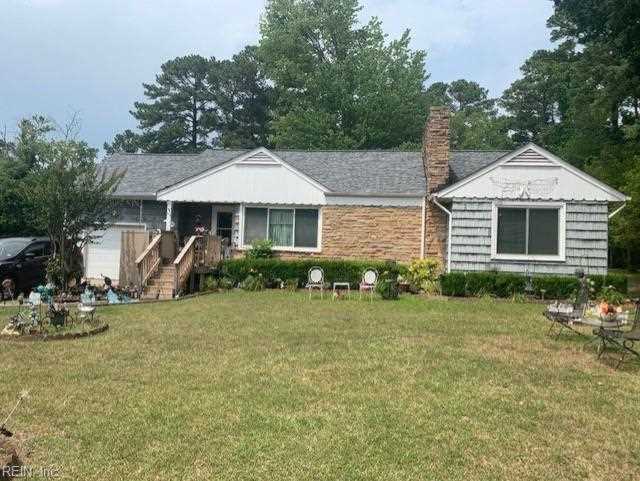 311 Charlotte Dr Portsmouth, VA 23701