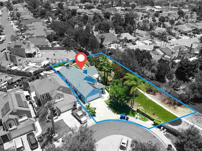 1860 Corte Segundo Oceanside, CA 92056