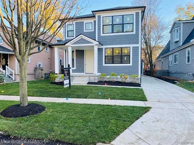1572 Humphrey Ave. Birmingham, MI 48009
