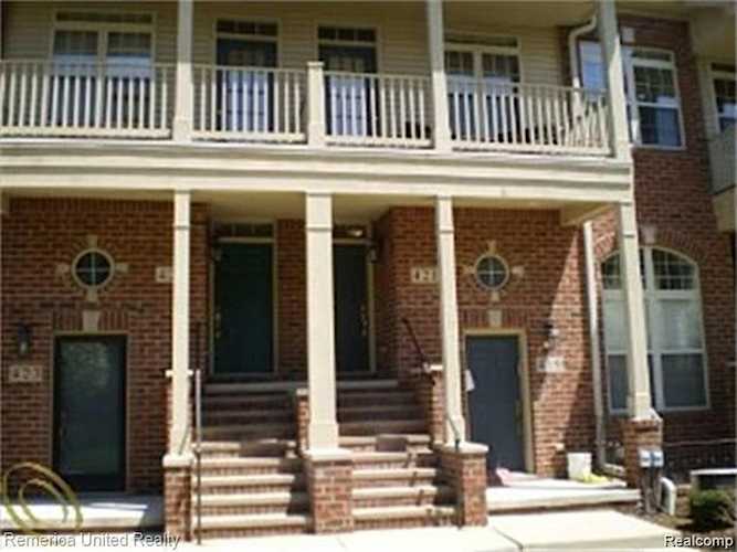 421 Village Dr Walled Lake, MI 48390 | MLS 20221004861 Photo 1