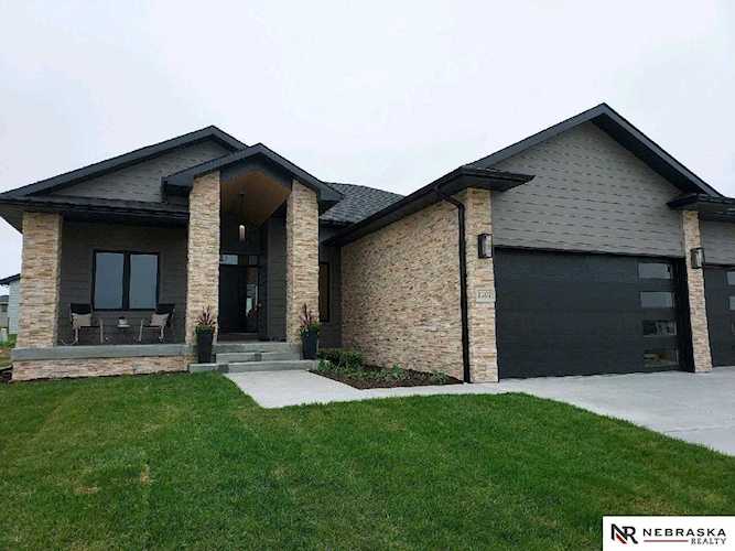 1201 S 89th St Lincoln, NE 68520