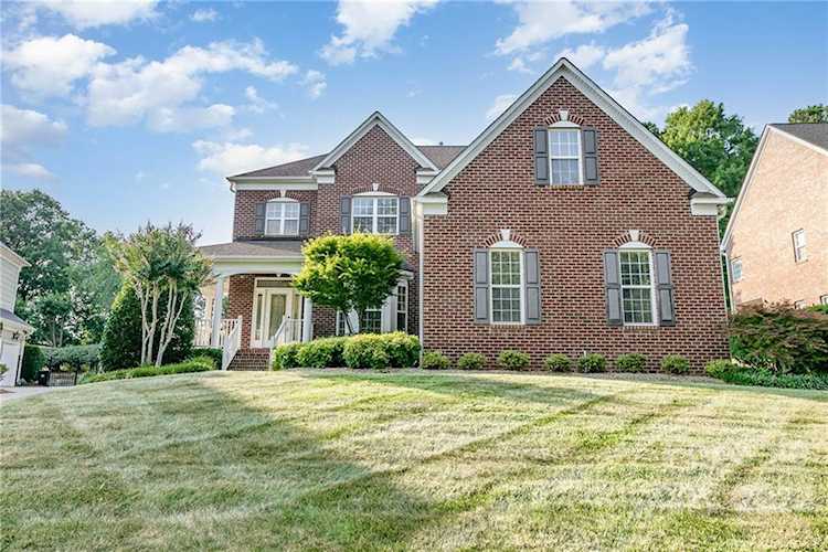 2557 Fallbrook Place Concord, NC 28027