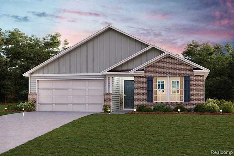 2253 Lake Ridge Dr Grand Blanc, MI 48439