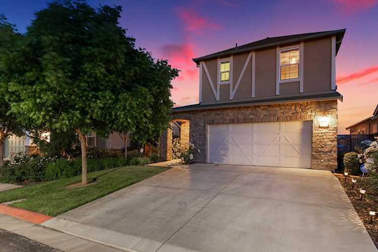 850 San Bernardo Ln Morgan Hill, CA 95037