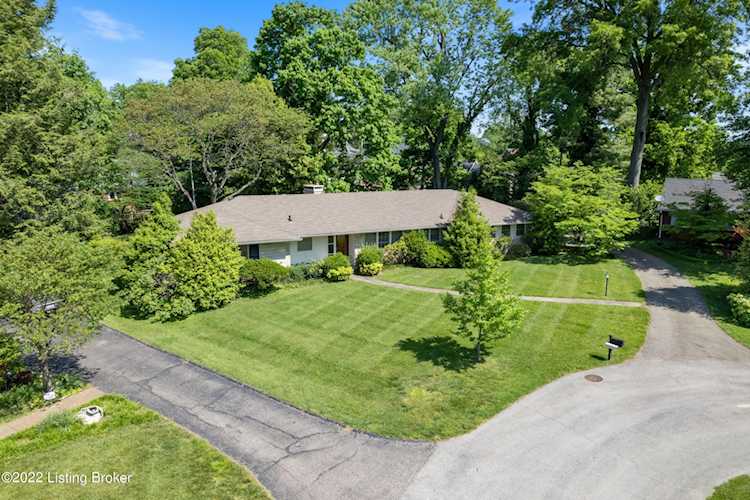 3 Pin Oak Ln Louisville, KY 40207 | MLS 1612341 Photo 1