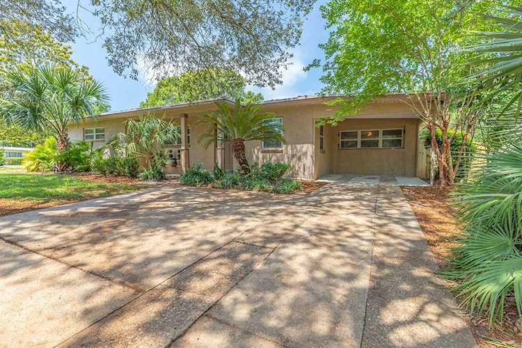 34 Iowa Drive Fort Walton Beach, FL 32548